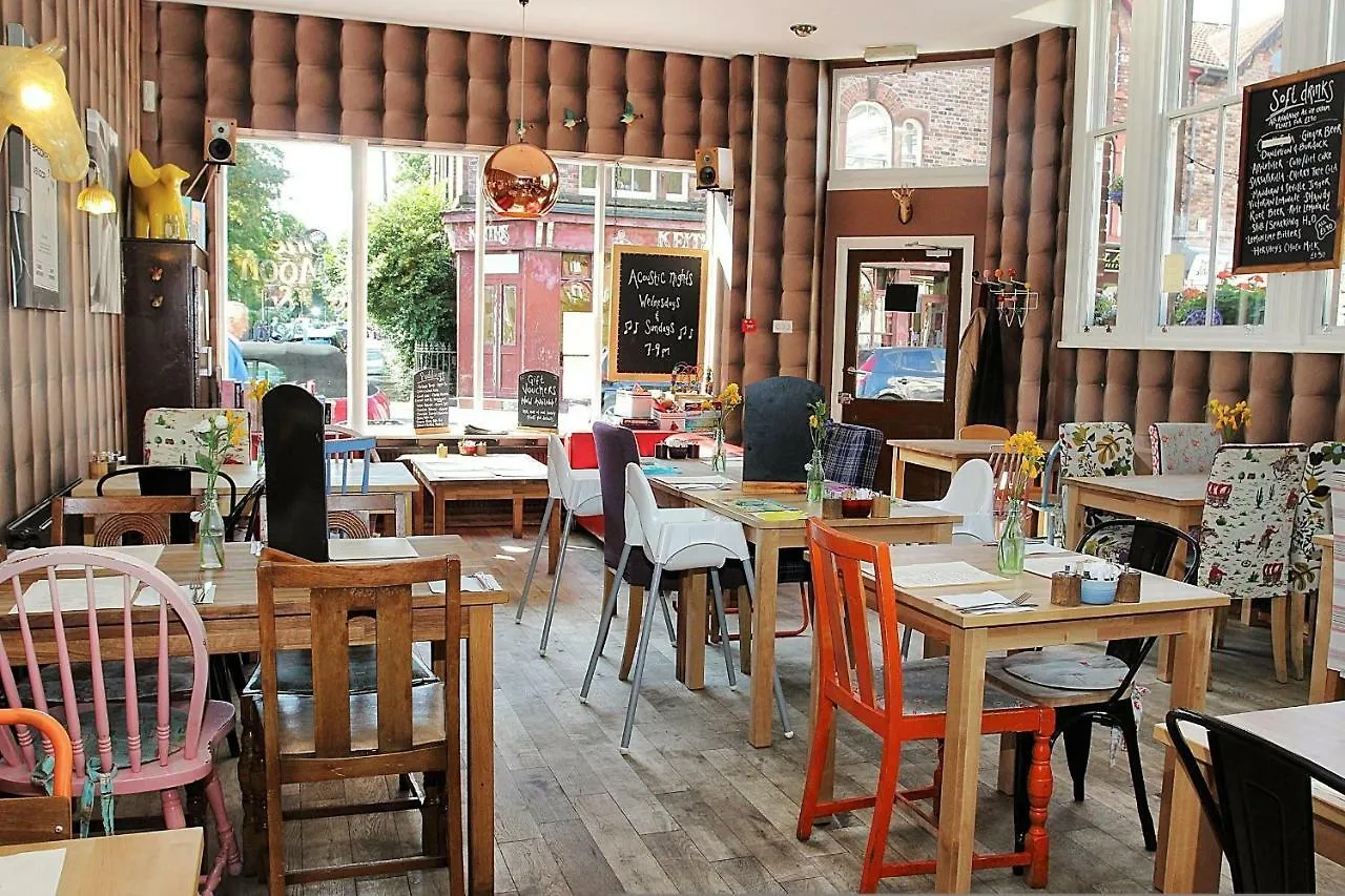 Lark Lane Rooms Liverpool United Kingdom